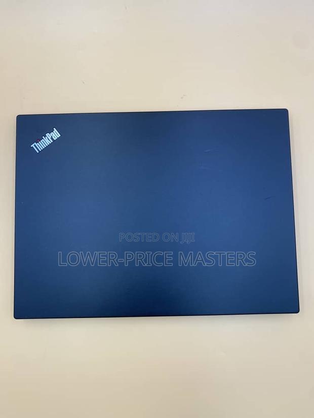 New Laptop Lenovo ThinkPad E485 8GB Intel Core I5 SSD 256GB · Photo 3