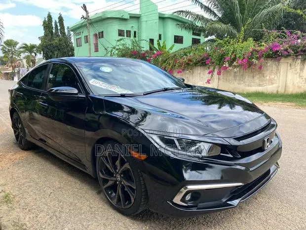 Honda Civic 2019 Black · Photo 1