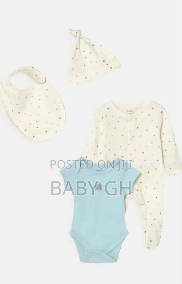 Marks and Spencer 3pk Bodysuits · Photo 1