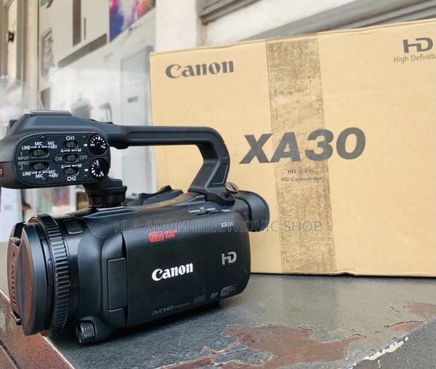 Authentic Canon XA30 Professional Camcorder. · Photo 1