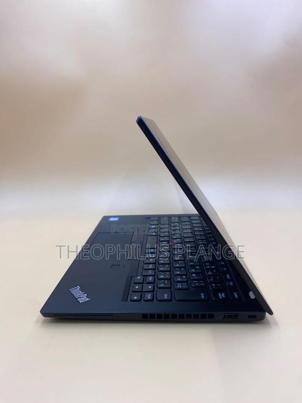 New Laptop Lenovo ThinkPad X280 8GB Intel Core I5 SSD 256GB · Photo 2