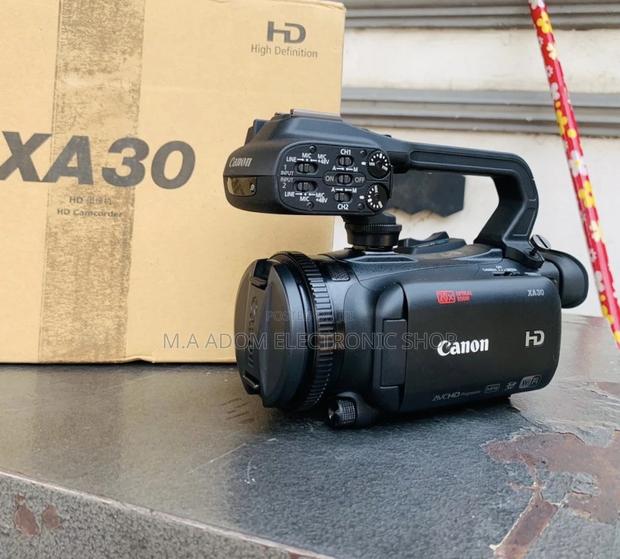 Classic Design Canon XA30 Professional Camcorder(Black). · Photo 1
