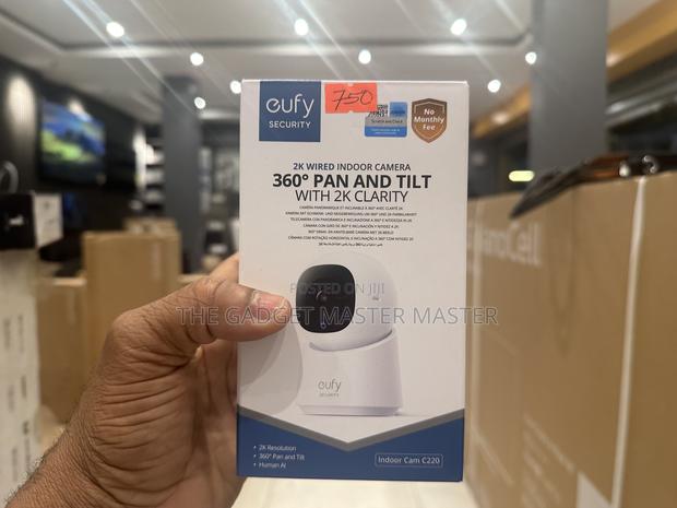 Eufy Security Indoor Cam Pan Tilt Smart Lock C220 · Photo 1