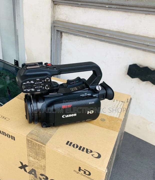 Buy Authentic Canon XA30 Professional Camcorder. · Photo 1
