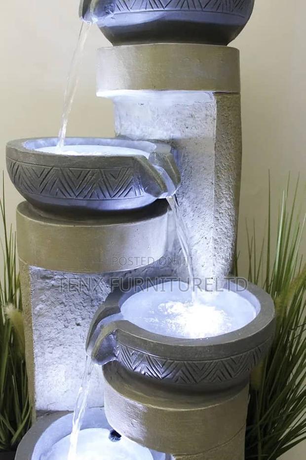Water Fountain (Free Flow) · Photo 2