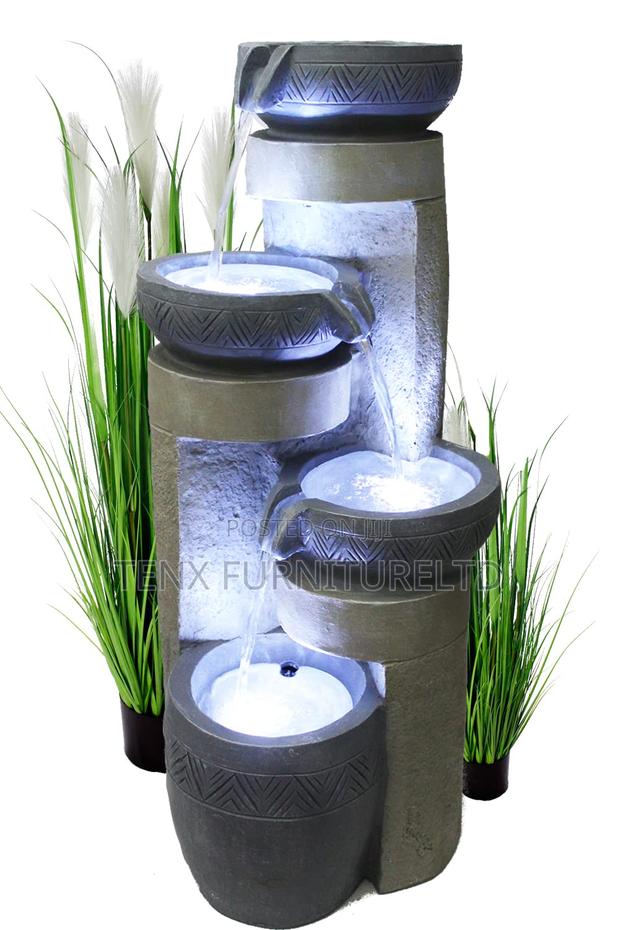 Water Fountain (Free Flow) · Photo 1