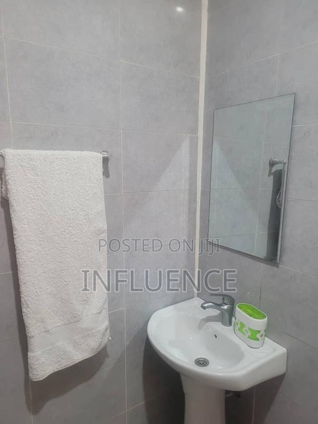 Furnished 1bdrm Apartment in East Legon for rent · Photo 7