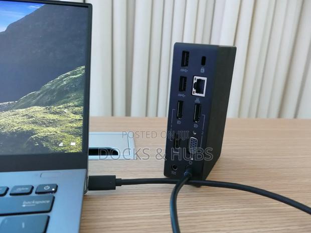 Asus Simpro Dock · Photo 6