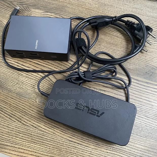 Asus Simpro Dock · Photo 3