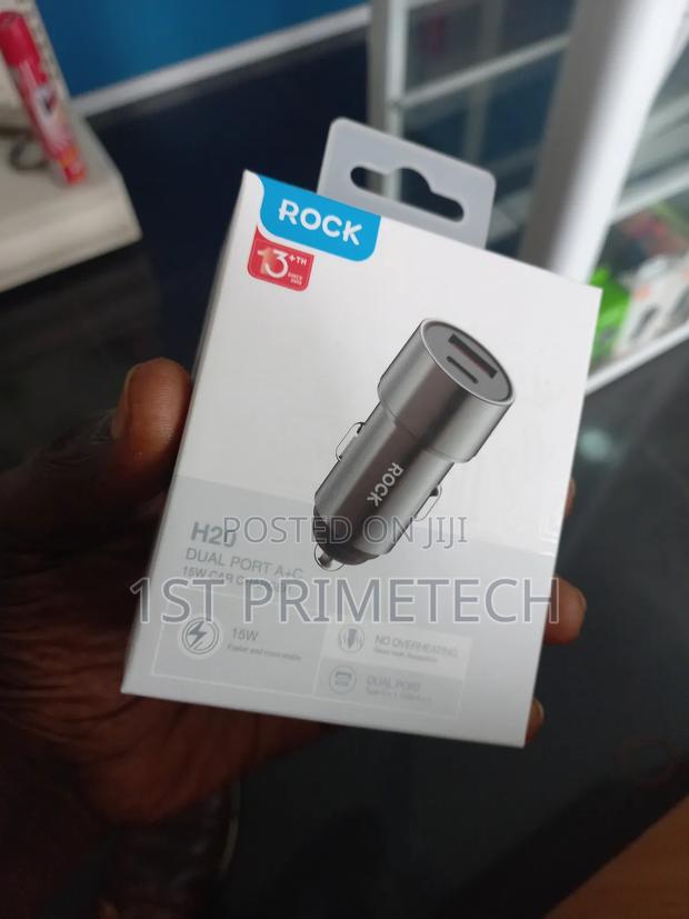 Rock 15w Fast Car Charger · Photo 3