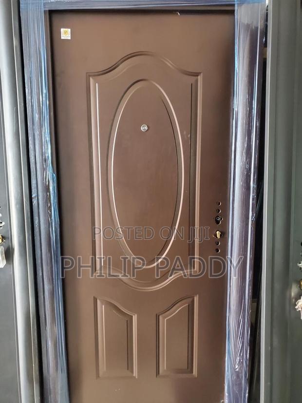 Paladin Door · Photo 1