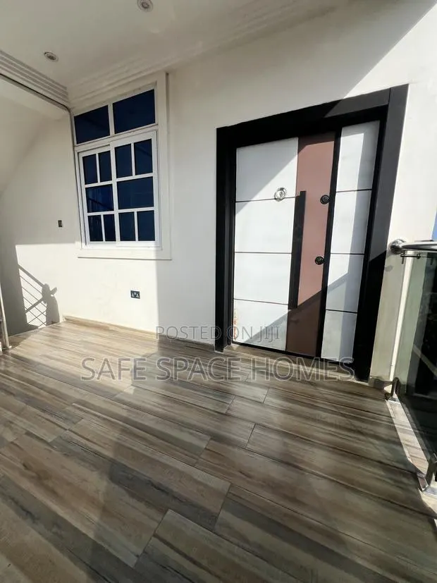 2bdrm Apartment in Tseaddo for rent · Photo 1