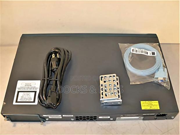 Cisco Catalyst Ws-C2960s-24ps-L Ethernet Switch - 24 Port · Photo 3