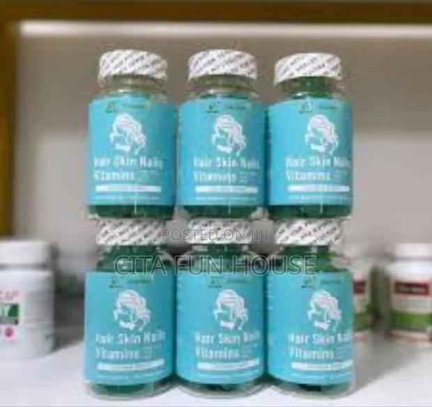 Hair Skin And Nails Vitamins Gummies · Photo 1