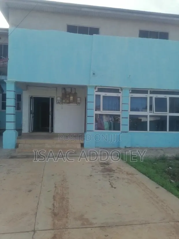 1bdrm Apartment in Spintex, Baatsona Total for rent · Photo 1