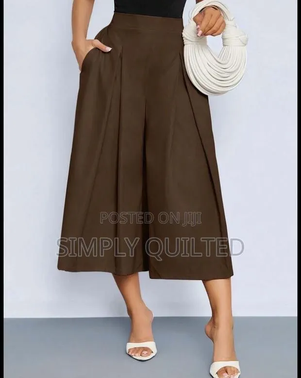 Wideleg Trousers · Photo 1