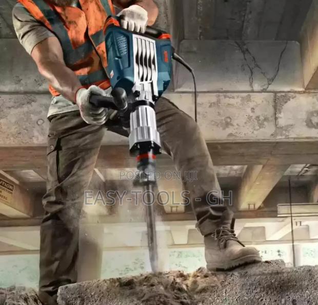 RONIX Concrete Demolition Hammer · Photo 2