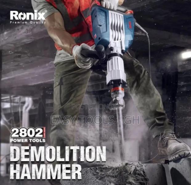 RONIX Concrete Demolition Hammer · Photo 1