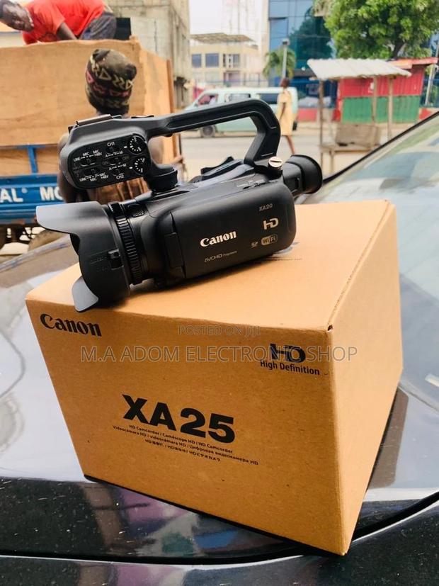 Affordable Canon XA25 Professional Camcorder. · Photo 1