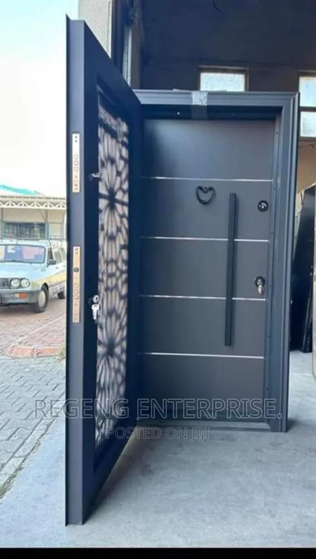 Quality Door in Door Locks · Photo 1