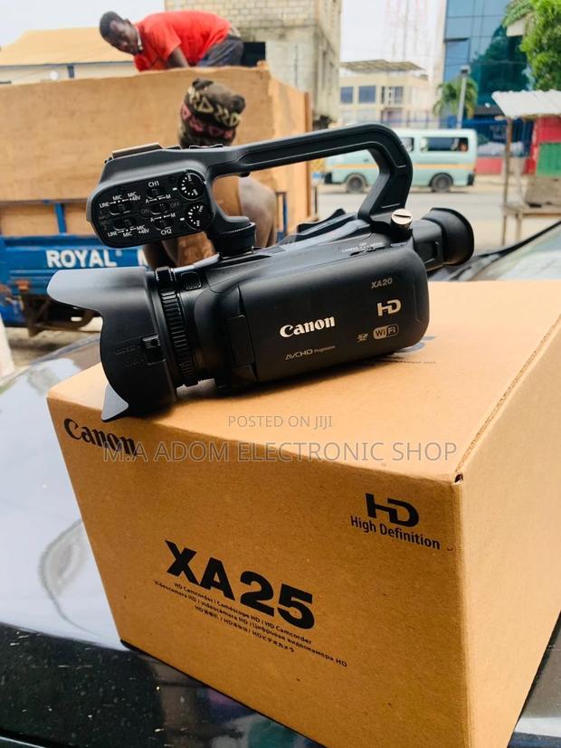 Fresh in Box Anon XA25 Professional Camcorder. · Photo 1
