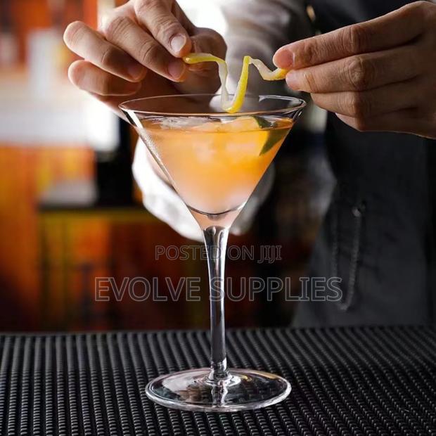 190ml Martini Cocktail Glass · Photo 1