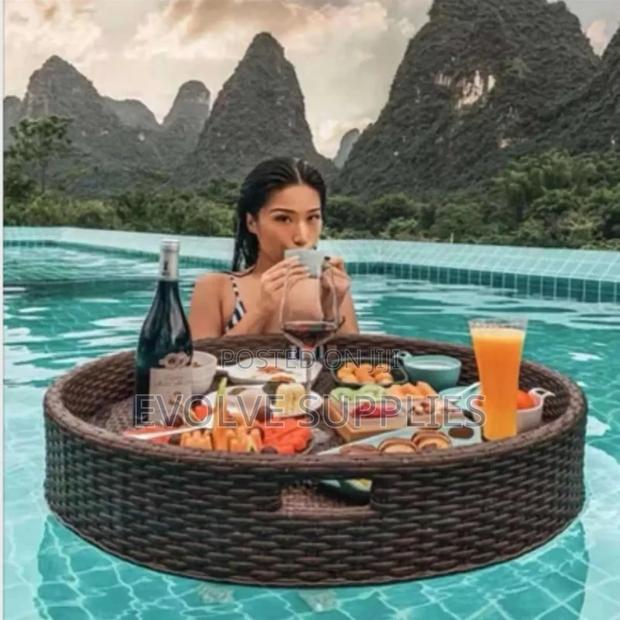 Floating Breakfast Basket · Photo 2