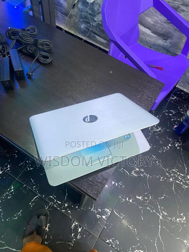 New Laptop HP 14-Dq1025cl 8GB Intel Core I5 HDD+SSD 256GB · Photo 3
