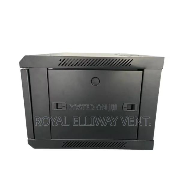 6U Rack With Fan, PDU , and Tray · Photo 2