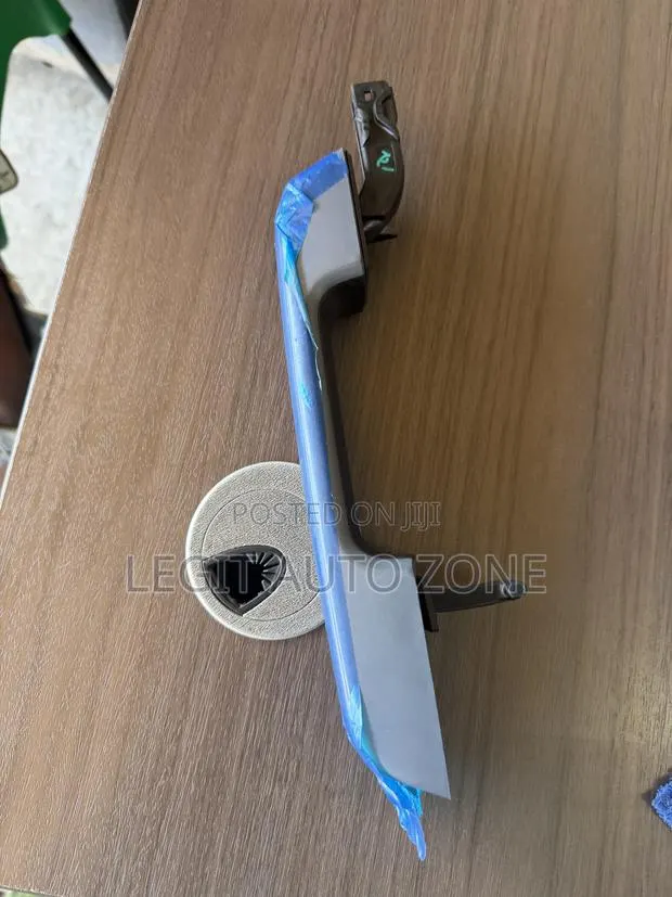 Ford F150 2022,2023, Door Handle Available · Photo 1