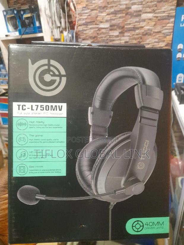 Multimedia Stereo Headset With Mic · Photo 6