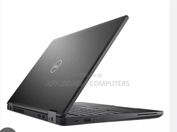 New Laptop Dell Latitude 5590 16GB Intel Core I7 SSD 512GB · Photo 3
