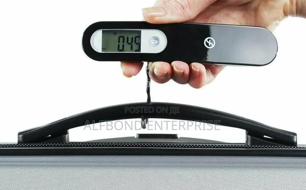 Featherstone Luggage Digital Scale 50kg · Photo 2