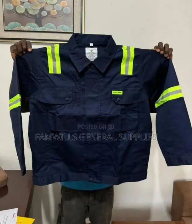 Safety Wear And Overall · Photo 1