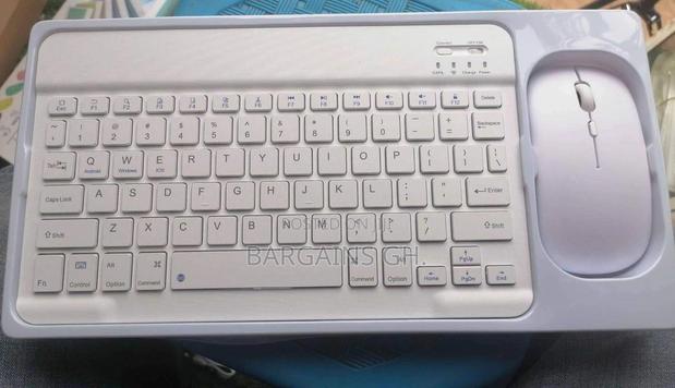 Rechargeable Wireless Bluetooth Keyboard and Mouse · Photo 4