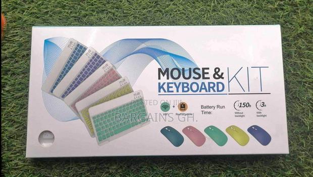 Rechargeable Wireless Bluetooth Keyboard and Mouse · Photo 3