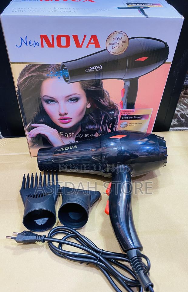 Professional Hair Dryer Nova · Photo 1