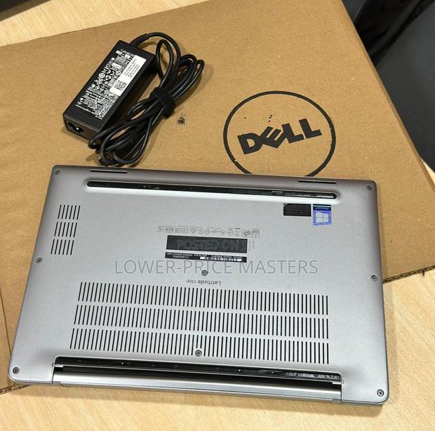 New Laptop Dell Latitude 7300 8GB Intel Core I5 SSD 256GB · Photo 7