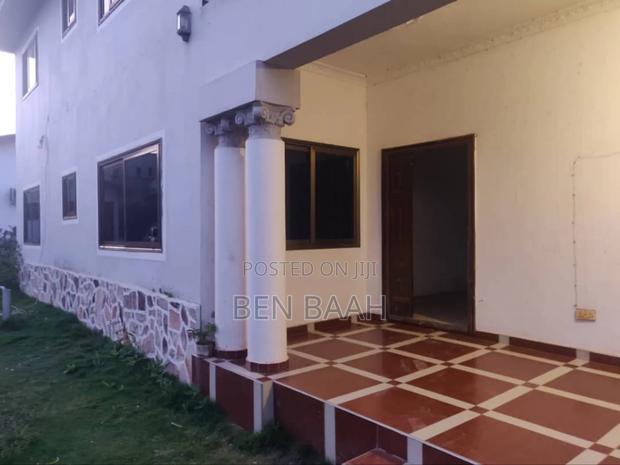 3bdrm Apartment in Ben Properties, Ashomang Estate for rent · Photo 1