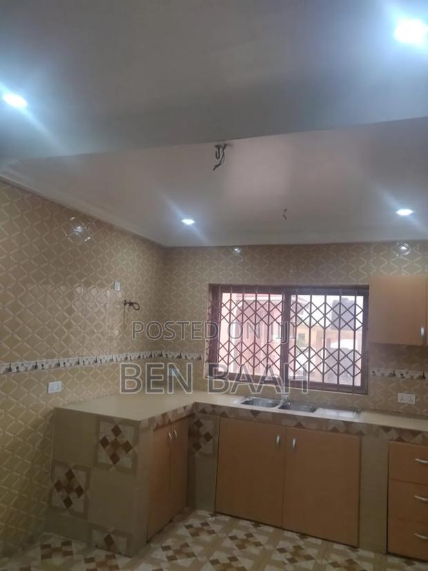 3bdrm Apartment in Ben Properties, Ashomang Estate for rent · Photo 8