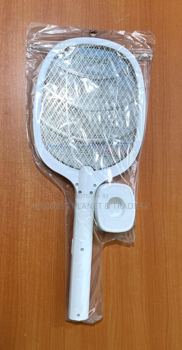 Dual-Use Electric Mosquito Swatter 400mah Battery Chargeable · Photo 4