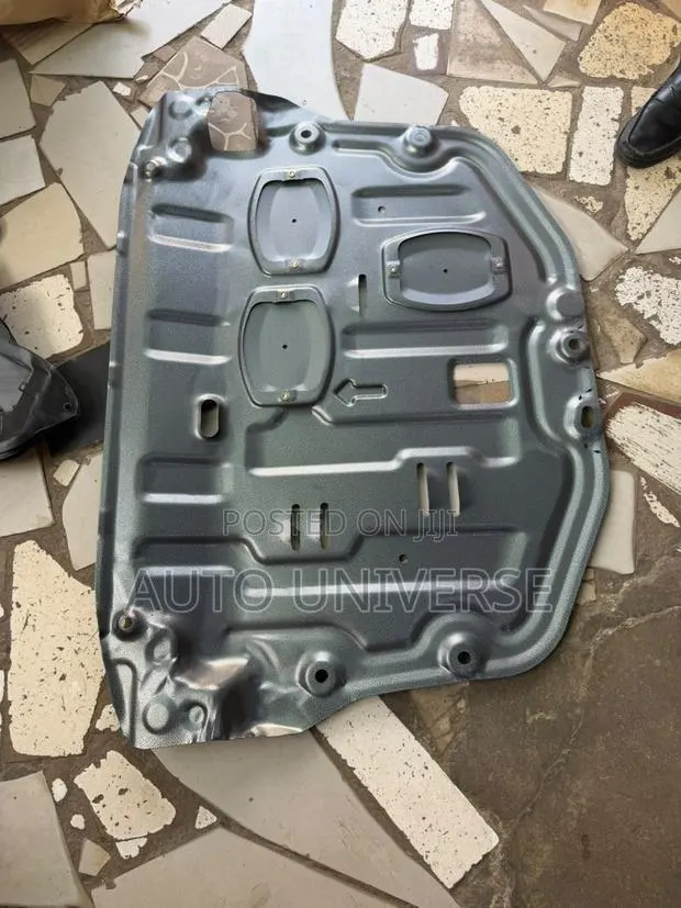 Honda Civic 2016, 2017, 2018, 2019, 2020, 2021 Metal Panel · Photo 1