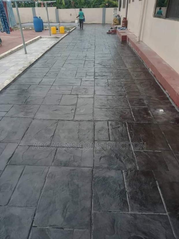 Floor Modern Designs Concrete Work · Photo 4
