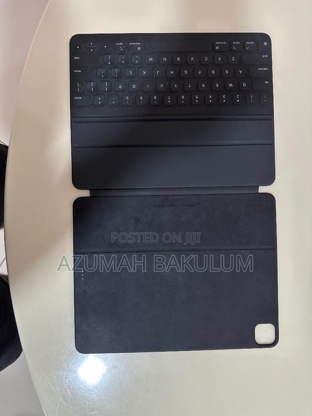 Apple Smart Keyboard Folio Case for iPad 12.9 Inches · Photo 5