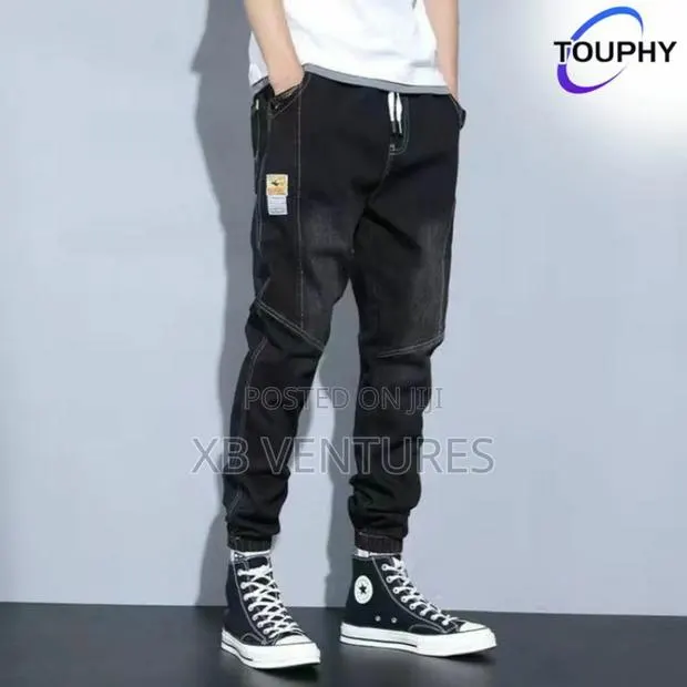 High Denim Elasticity Perforated Pants-Black · Photo 1
