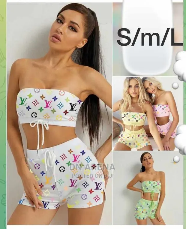 Ladies Tube With Shorts · Photo 1