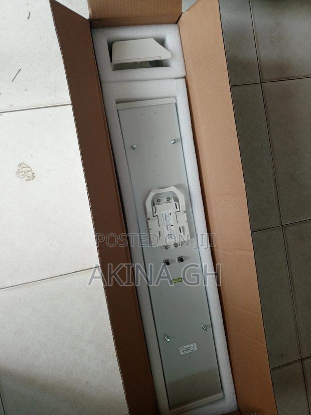 Ubiquiti Airmax 19dbi 5ghz Sector Antenna Am-5g19-120 · Photo 4