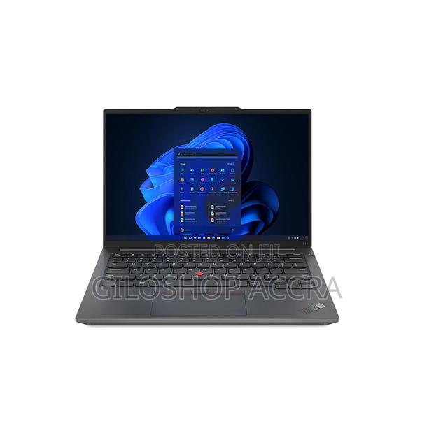 New Laptop Lenovo ThinkPad T14 G4 16GB Intel Core I5 SSD 512GB · Photo 1