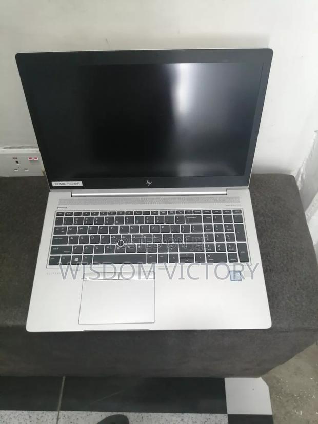 New Laptop HP 14-Dq1088wm 8GB Intel Core I5 SSD 256GB · Photo 3