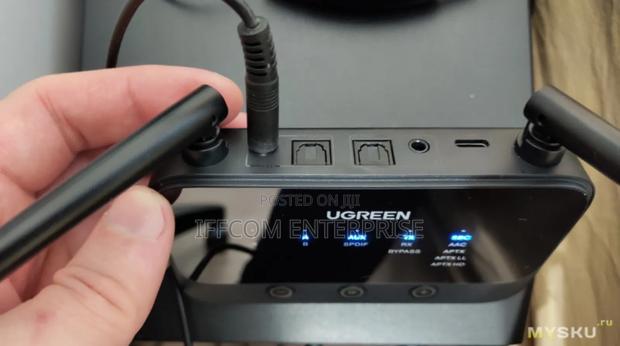 Ugreen Bluetooth Receiver and Transmitter · Photo 2
